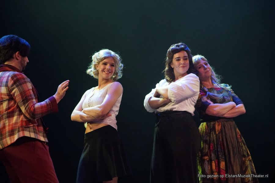 Curtains EMT 15 okt 22 - _32_resultaat.jpg Curtains EMT 15 okt 22 - _32_resultaat.jpg